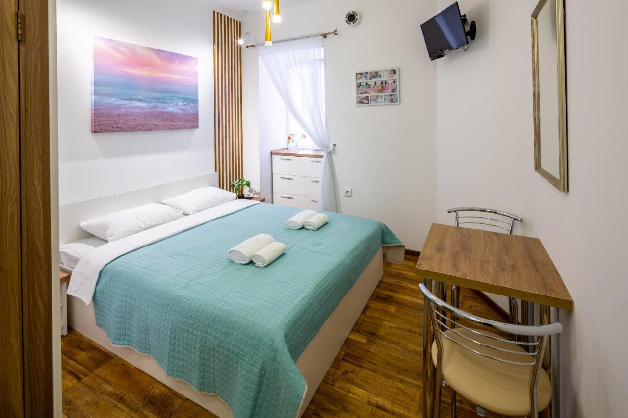 Cozy Apartments Center ลวีฟ ภายนอก รูปภาพ