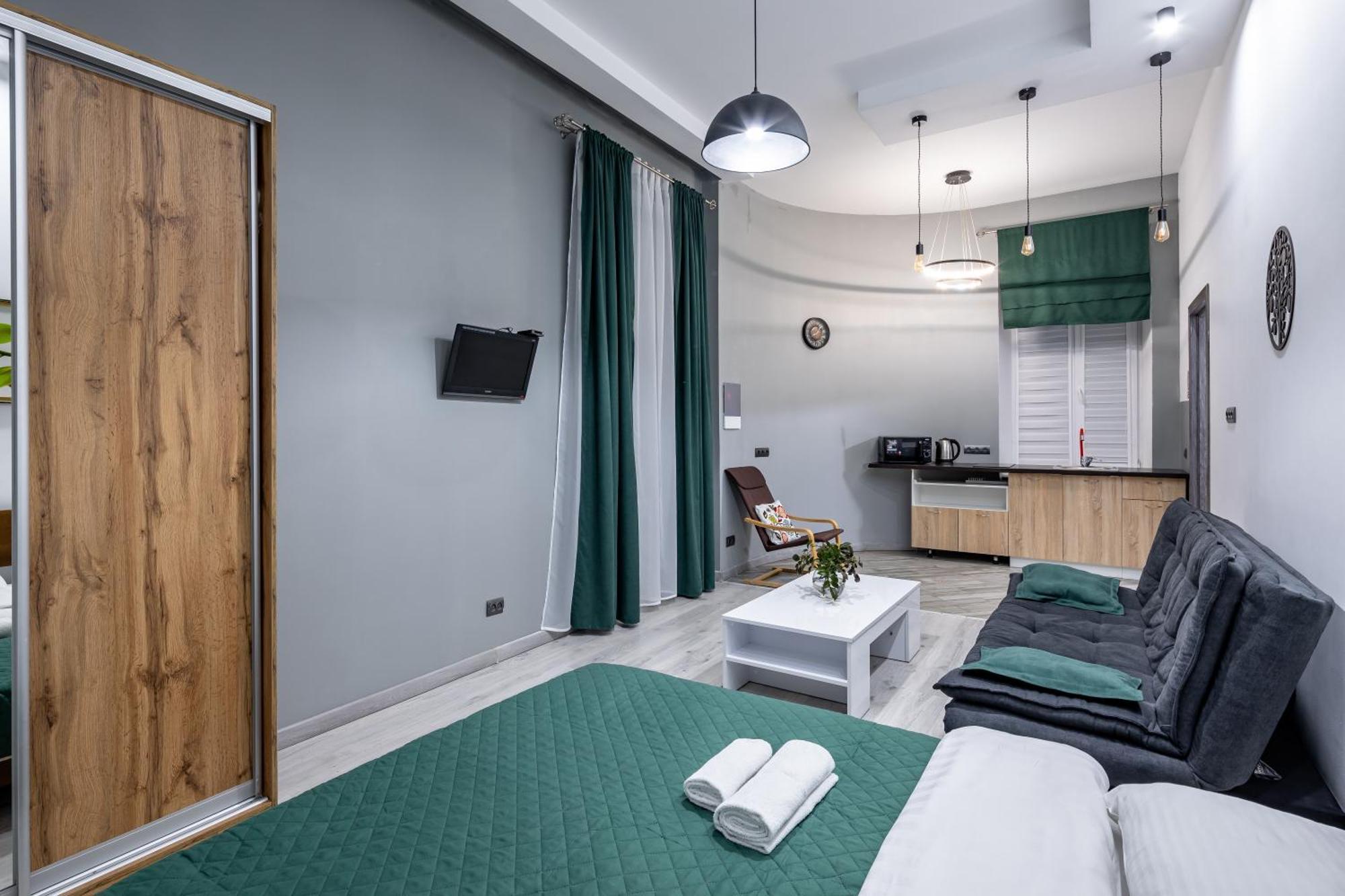 Cozy Apartments Center ลวีฟ ภายนอก รูปภาพ