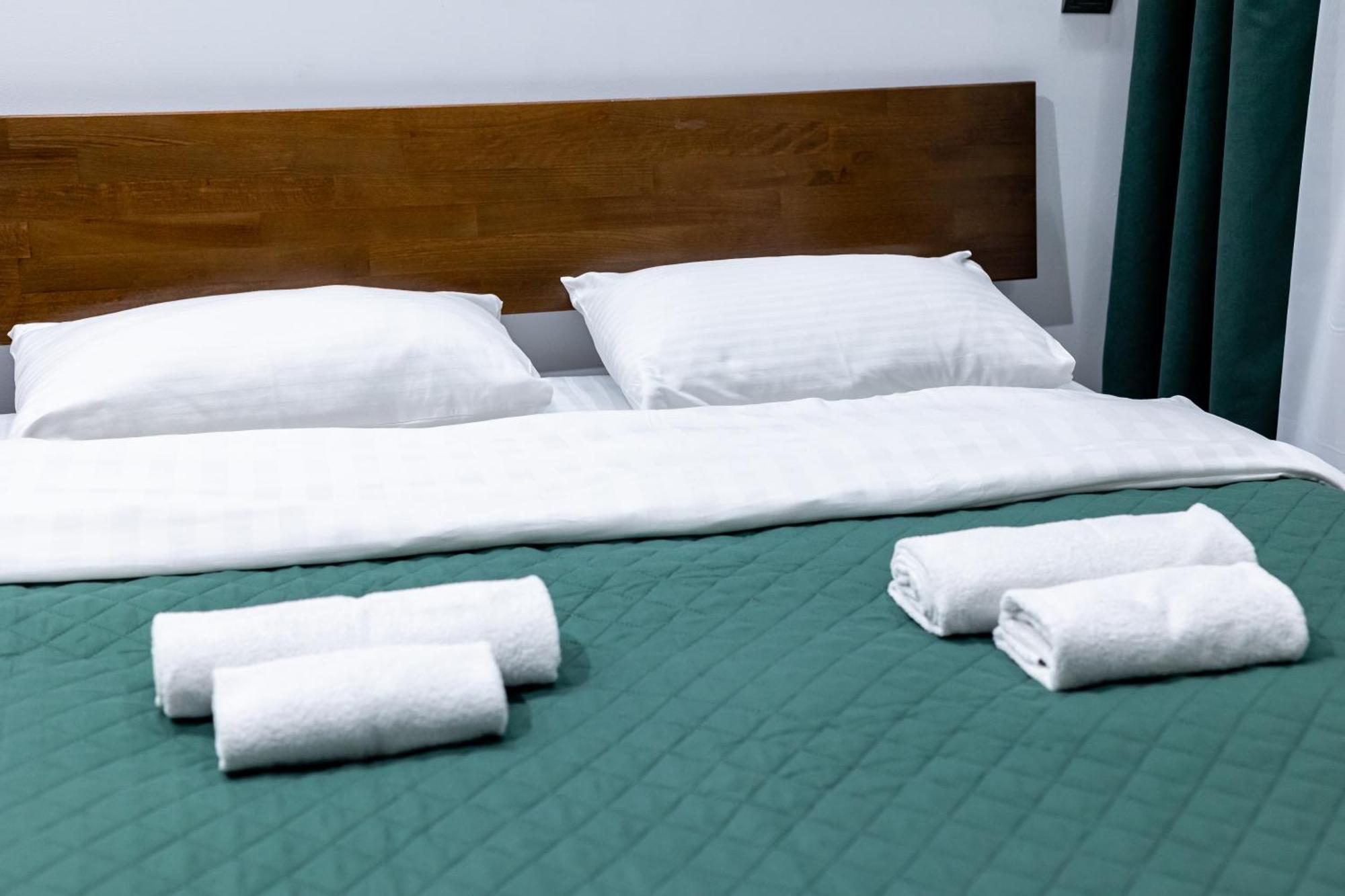 Cozy Apartments Center ลวีฟ ภายนอก รูปภาพ